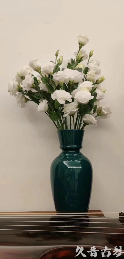 六安市早安  人生如花，我们都是自己航船的船长。